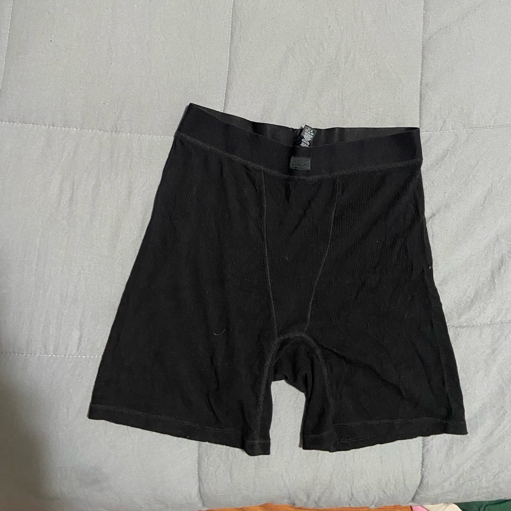skims boxer bike shorts medium like new!